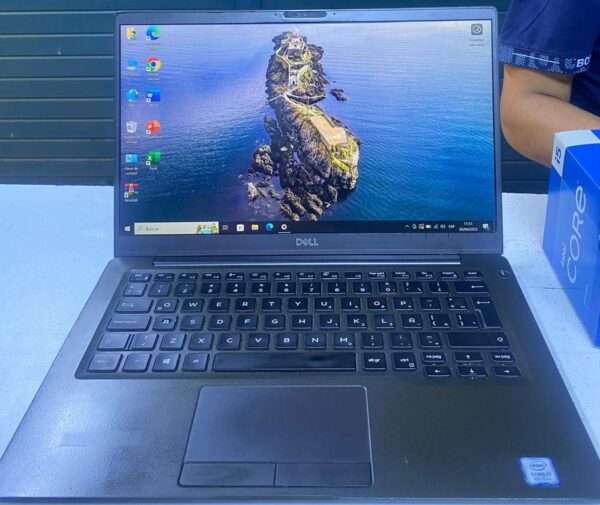 LAPTOP DELL i5-8va